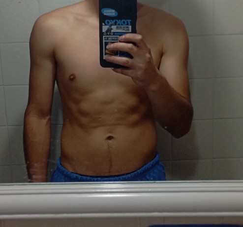pier-insaciable-en-la-cama-big-0