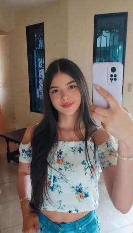 zaida-super-deliciosa-quebradita-hot-big-2